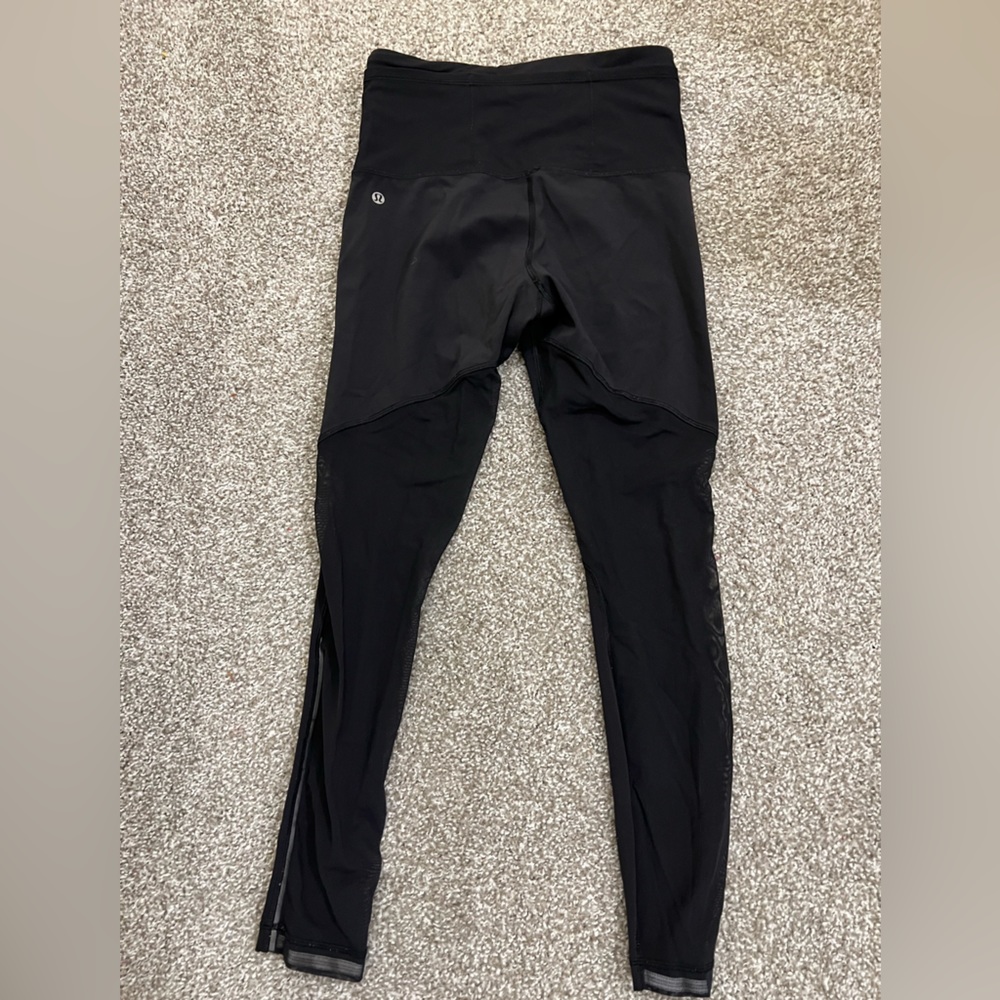 Lululemon Run Black Mesh Back Leggings size 6